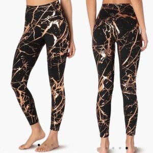 Beyond Yoga Lost Your Marbles 7/8 High Waisted Leggings!